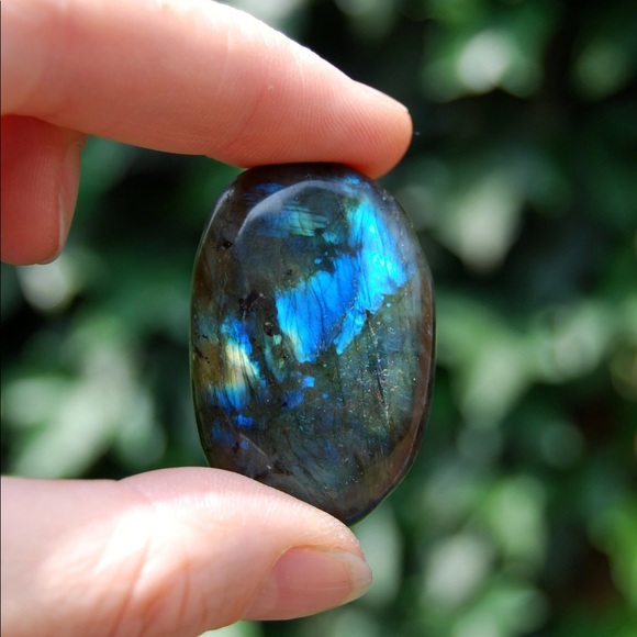 Neiman Marcus Laboradite station necklace. - Picture 3 of 3